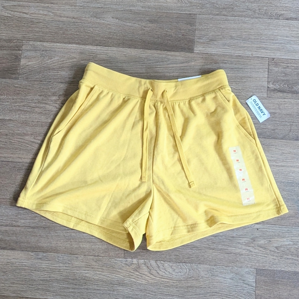 NWT Old Navy Extra High Rise Vintage 3" Inseam Shorts Women Size Medium